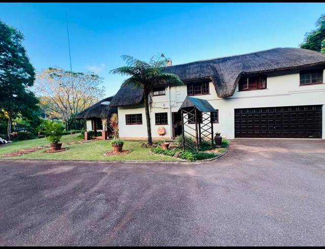 5 BEDROOM HOUSE FOR SALE IN WATERFALL